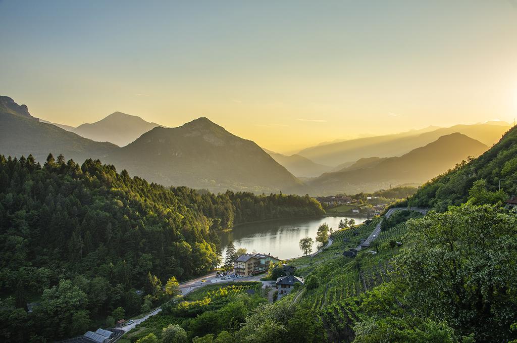 Residence Hotel Miralago Pergine Valsugana Kültér fotó